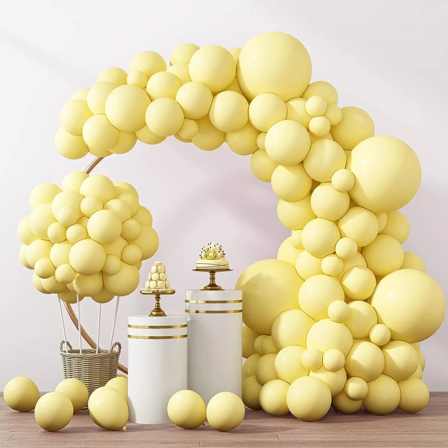 Unforgettable celebrations with the Flower Balloon Arch Kit.