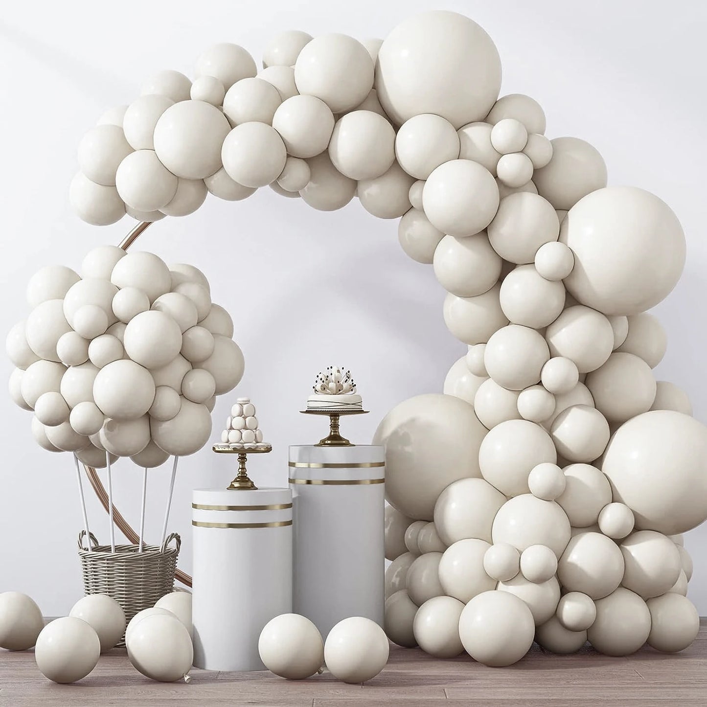 Unforgettable celebrations with the Flower Balloon Arch Kit.